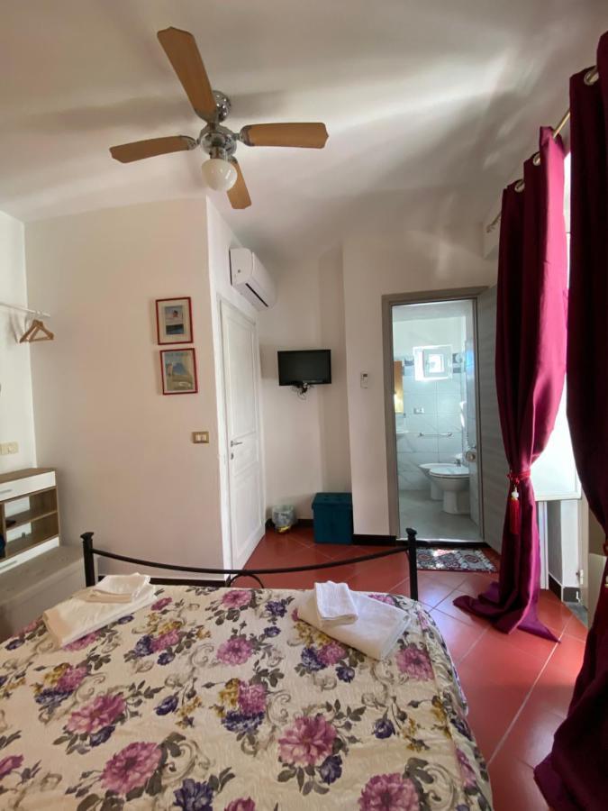 Bed and Breakfast Taormina'S Sun Exterior foto