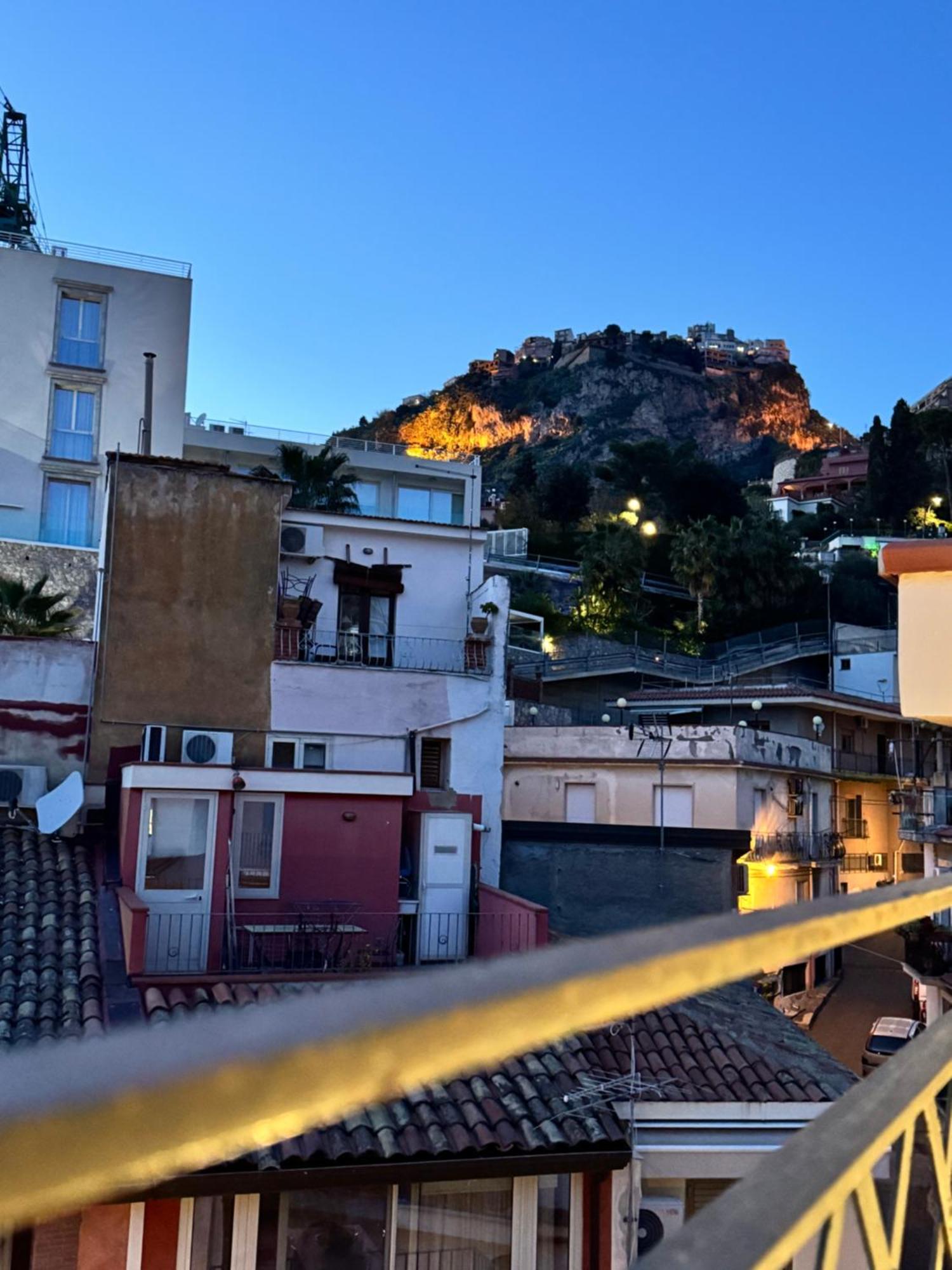 Bed and Breakfast Taormina'S Sun Exterior foto
