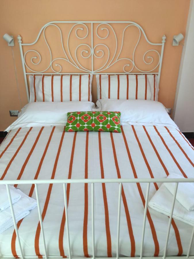 Bed and Breakfast Taormina'S Sun Exterior foto